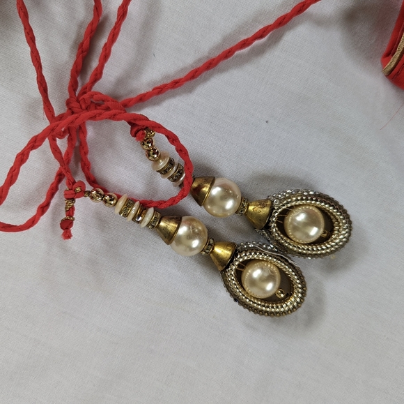 Saree | Sari with readymade blouse - Picture 7 of 10